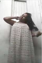 Horny Desi Bhabhi Shows Her Boobs And Pussy