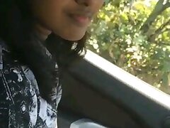 amazing-beautiful-blowjob-car