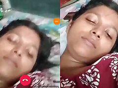 amateur-couple-goldenshower-horny