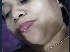 desi-horny-housewife-pakistani