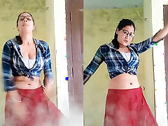 dancing-girl-sexy-white chick