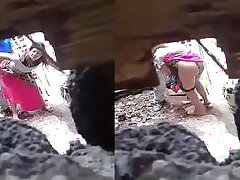 ass-cams-desi-hidden