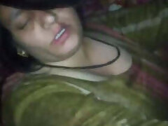 sex-beautiful-desi-milf