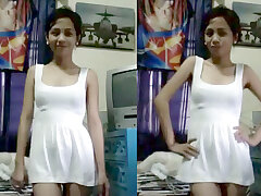 cute-desi-girl-girlfriend