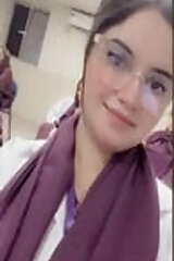 Sexy Desi Girl Shows Nude Body