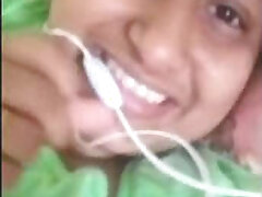 boobs-desi-girl-pakistani