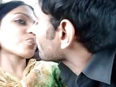 cute-desi-love-pakistani