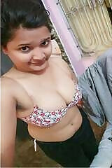 Exclusive Sexy Indian Girl Desi Shows Tits and Pussy