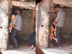 caught-couple-desi-pakistani