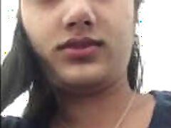 beautiful-fingering-girl-hairy