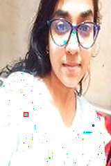 Cute Desi Girl Shows Boobs