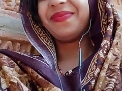 sex-action-busty-girl