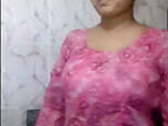 bathroom-boobs-breasts-desi