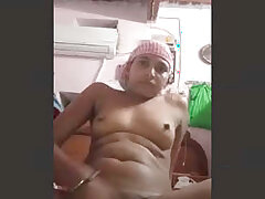 bhabhi-desi-fingering-horny