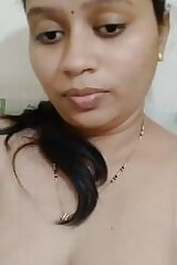 Sexy Desi Wife Shows her Big Boobs