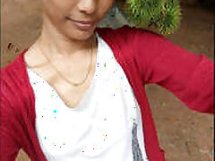 car-girl-masturbation-striptease