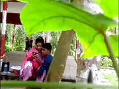 desi-mom-mommy-pakistani