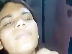 amateur-brunette-desi-girl