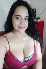 Desi Girl Shows Her Nude Body part 1