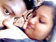 desi-fun-love-outdoor