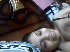 sex-fingering-girl-moaning